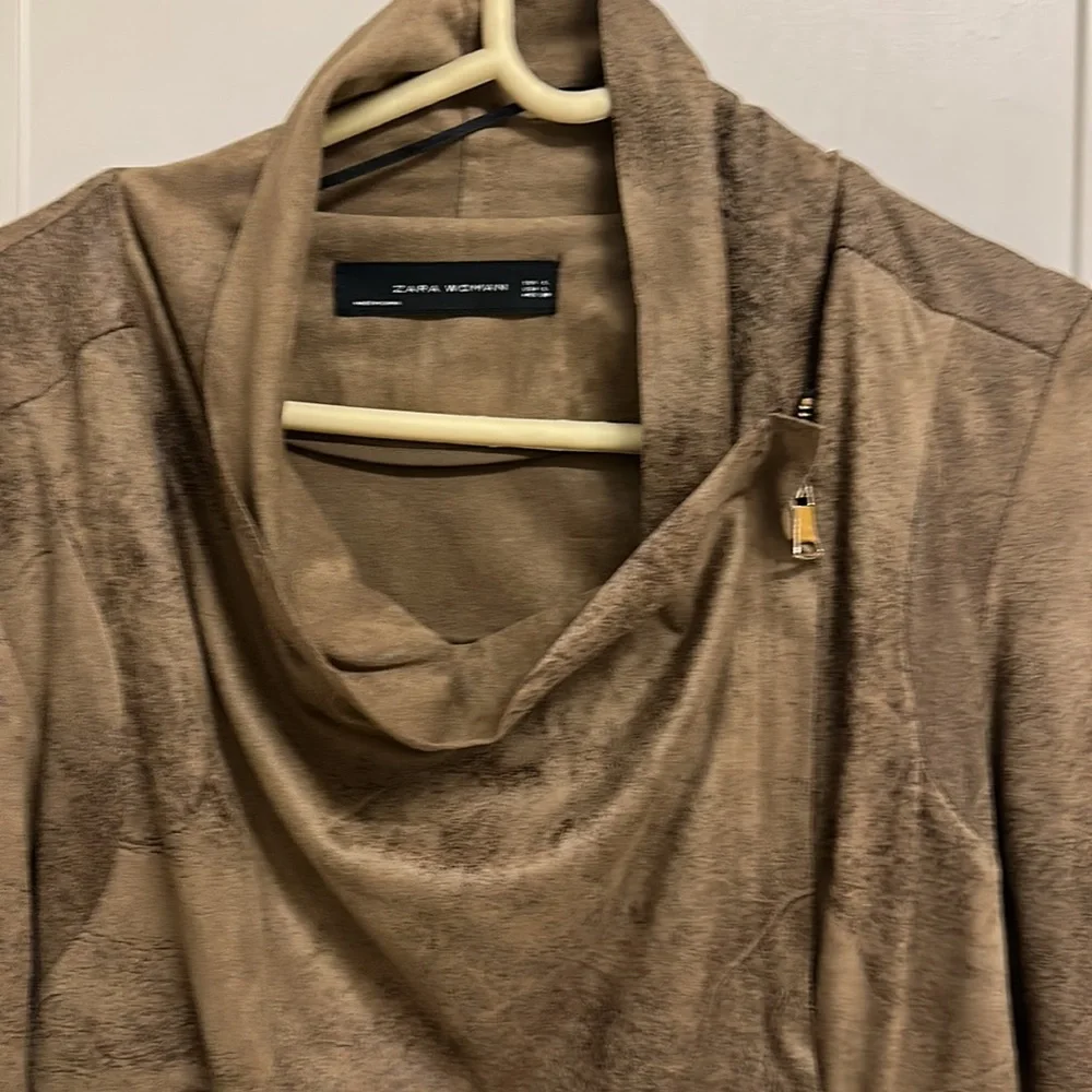 ZARA Faux Suede short jacket in Chocolate Brown with zip in Size L! Super soft! - Picture 3 of 10